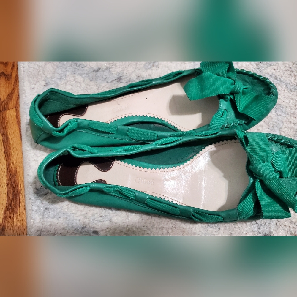 Chloé Green Leather Flats with bow